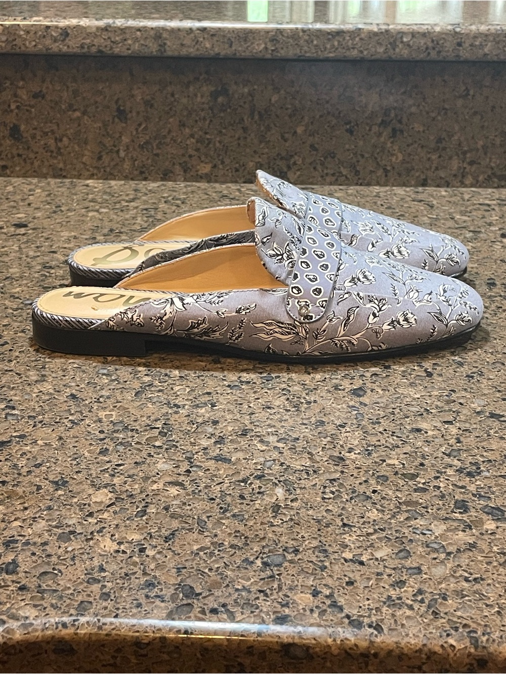 Whimsical Sam Edelman Perri Mule Sz 8 Slip On Dusty Blue Floral Backless Flat - Picture 5 of 11